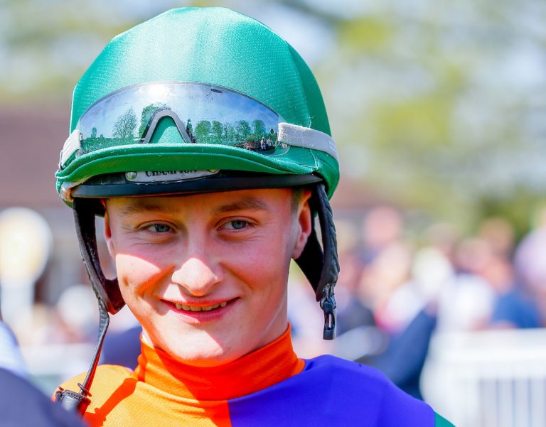 How To a Jockey The PJA